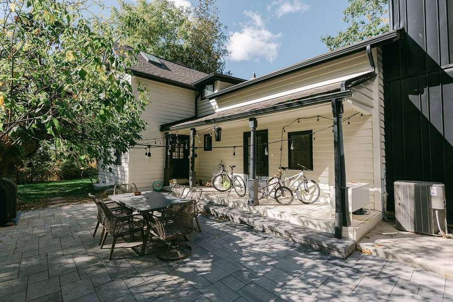 The Heritage Haus patio and grounds